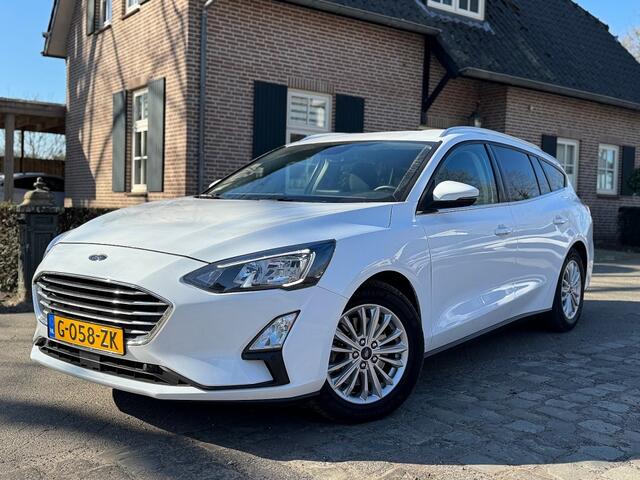 Ford FOCUS Wagon 1.5 120pk autom Tit Bns ecc,navi,lmv,cruise,pdc,chroom,dglas