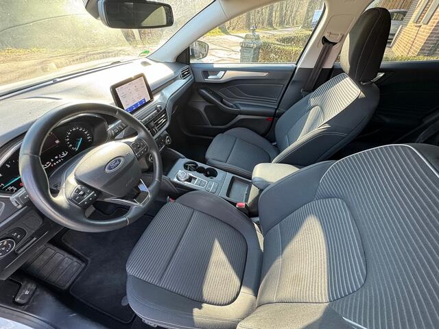 Ford FOCUS Wagon 1.5 120pk autom Tit Bns ecc,navi,lmv,cruise,pdc,chroom,dglas