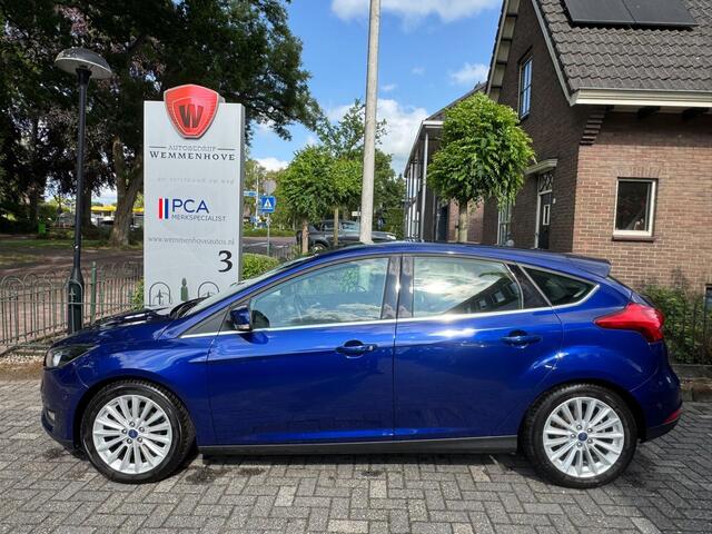 Ford FOCUS 1.0 Titanium Airco/Lichtmetalen velgen/Navi/Parkeersensoren