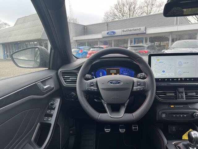 Ford FOCUS Wagon 1.0 EcoBoost Hybrid ST Line X 125pk | 18 Inch Lichtmetaal | Elektrische Achterklep | Panoramadak | Driver Assistance Pack | Winterpack | Matrix Led koplampen