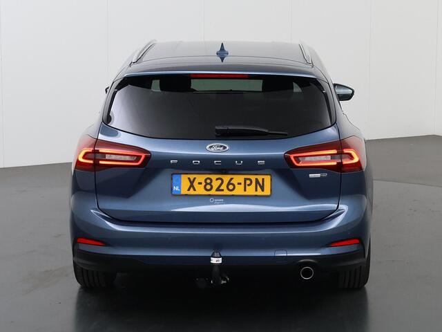 Ford FOCUS Wagon Titanium Style 1.0 Ecoboost Hybrid 125PK | Trekhaak | Winterpakket | Parkeercamera | Navigatie | Climate Control |