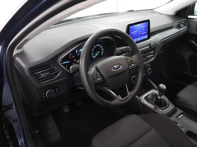 Ford FOCUS Wagon Titanium Style 1.0 Ecoboost Hybrid 125PK | Trekhaak | Winterpakket | Parkeercamera | Navigatie | Climate Control |