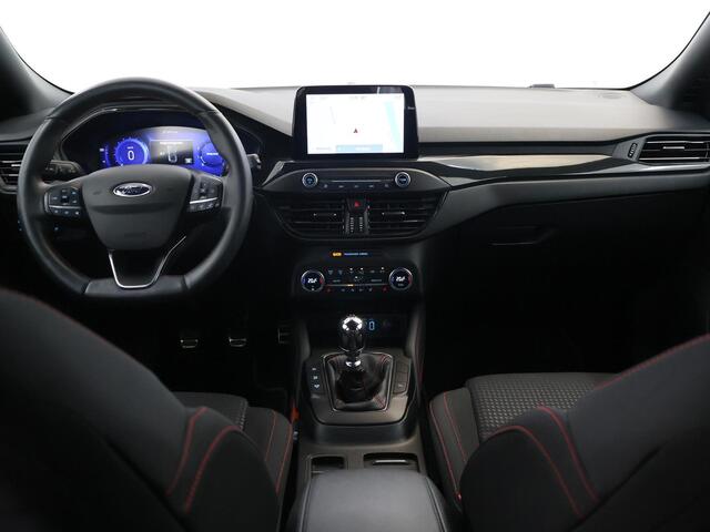Ford FOCUS 1.0 EcoBoost Hybrid ST Line X Business | Winterpakket | Parkeercamera | Koplamp Led | 18" Velgen | Navigatie |