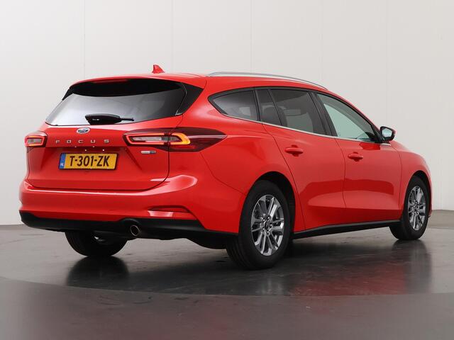 Ford FOCUS Wagon Titanium 1.0 Hybrid 125PK | Elektrisch Inklapbare Trekhaak | Navigatie | Cruise Control | Climate Control |