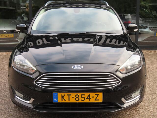 Ford FOCUS Wagon 1.0 Titanium*Navigatie*ECC*Trekhaak*