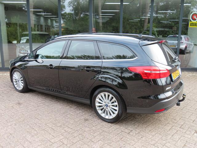 Ford FOCUS Wagon 1.0 Titanium*Navigatie*ECC*Trekhaak*