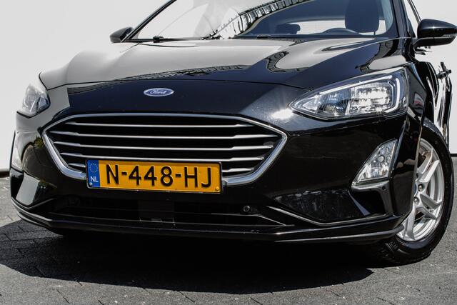 Ford FOCUS 1.0 EcoBoost Hybrid Business Full map navigatie/ Carplay/ DAB+/ Cruise control/ Airco/ Camera