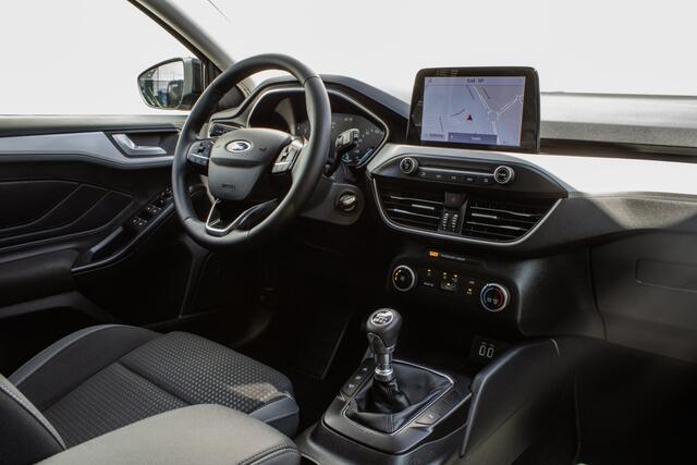 Ford FOCUS 1.0 EcoBoost Hybrid Business Full map navigatie/ Carplay/ DAB+/ Cruise control/ Airco/ Camera