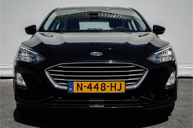 Ford FOCUS 1.0 EcoBoost Hybrid Business Full map navigatie/ Carplay/ DAB+/ Cruise control/ Airco/ Camera