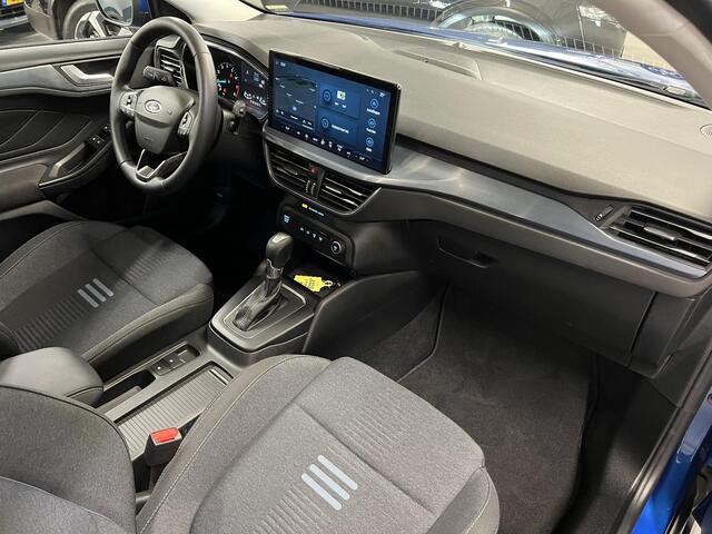 Ford FOCUS Wagon 1.0 EcoBoost Hybrid Automaat Active X | Cimate Control | Full Map Navigatie | Camera | B&O Audio incl. 9 Speakers | Adaptieve Cruise | Digitaal Dashboard | Apple Car play/Android Auto | 17"LM-Velgen | PDC | KeylessGo | LED Verlichting | | Camera (V