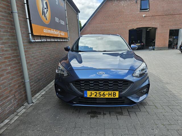 Ford FOCUS 1.0 EcoBoost Titanium Business St-line (motor probleem)