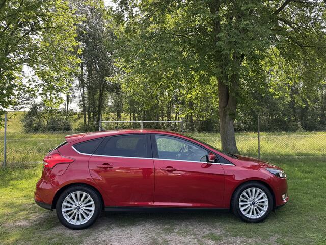 Ford FOCUS 1.0 EB 125PK Titanium | CAMERA | CRUISE | CLIMA | NAVI | KEYLESS |