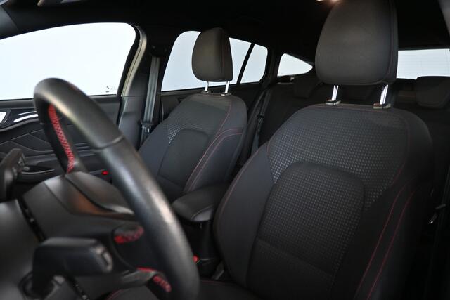 Ford FOCUS Wagon 1.0 EcoBoost Hybrid ST Line Business Clima Navigatie Dealer Onderhouden! Inruil Mogelijk!
