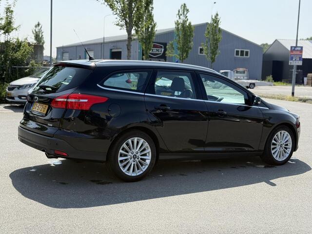 Ford FOCUS Wagon 1.5 Titanium KEYLESS START/CLIMATE CONTROLE/NL AUTO!