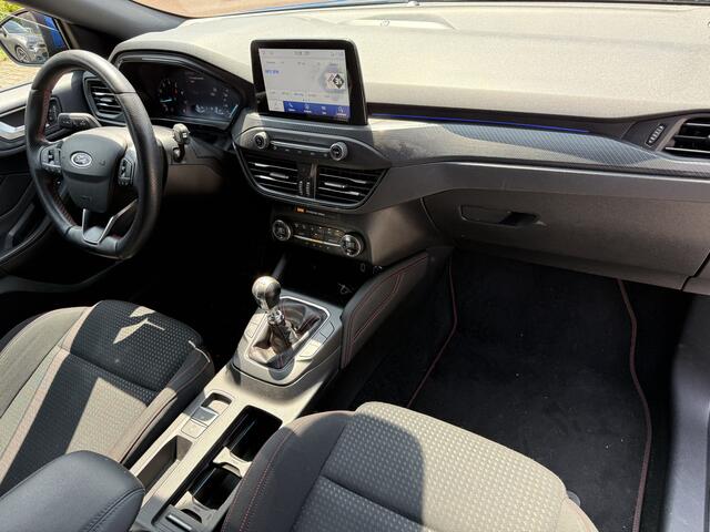 Ford FOCUS 125pk EB | ST line 5d., Uniek mooie auto!