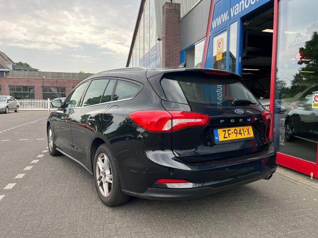 Ford FOCUS 1.0 EcoBoost Navi Carplay Led Airco