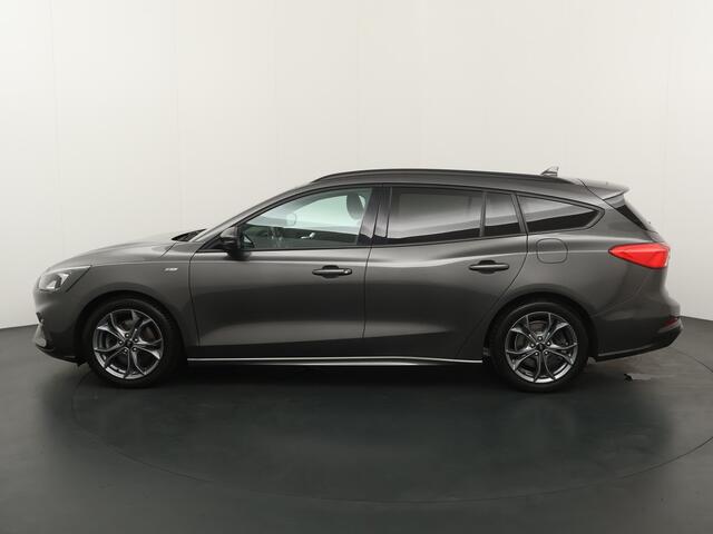 Ford FOCUS Wagon EcoBoost Hybrid 125pk ST-Line X | Winter pack | Camera | Cruise | Clima | Apple carplay | Android auto |