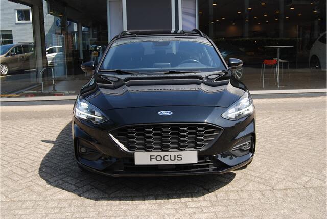 Ford FOCUS Wagon 1.5 EcoBoost 150PK ST Line Business | LED | STOEL-STUUR VERWARMING | 18" VELGEN | CAMERA