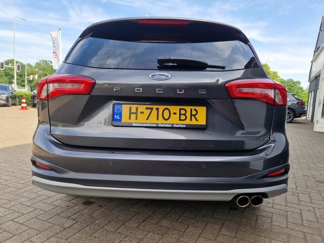 Ford FOCUS 1.0i Ecoboost Active Business Cross Navi Apple car Sport Climate Top!!