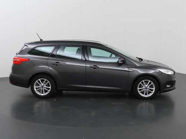 Ford FOCUS Wagon 1.0 Lease Edition | Navigatie | Climate Control | Cruise Control | Voorruitverwarming |