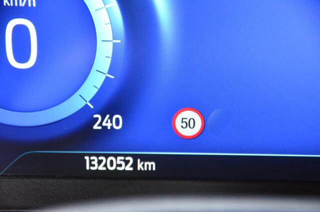 Ford FOCUS Wagon 1.0 EcoBoost Hybrid ST Line X Business Navi/Pdc/Ecc/Led/Stoel Stuur & ruitverwarming/Achteruitrijcamera/Cr-Controle/Privacy-Glass/Lmv/Bang & Olufsen