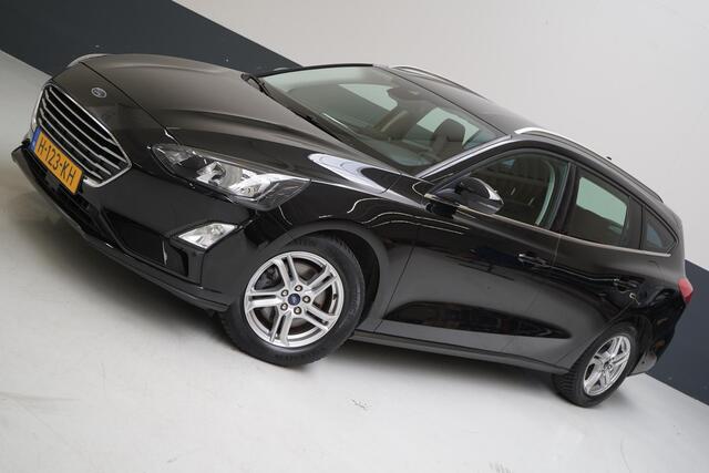 Ford FOCUS Wagon 1.0 EcoBoost Trend Edition Business | Navigatie | Stoelverwarming | Stuurverwarming |