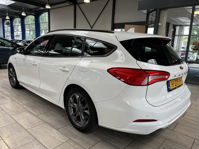 Ford FOCUS Wagon EcoBoost 125PK ST Line Business | Adapt. Cruise | LED | Park. Sens. V+A | Keyless start | Apple/Android Carplay