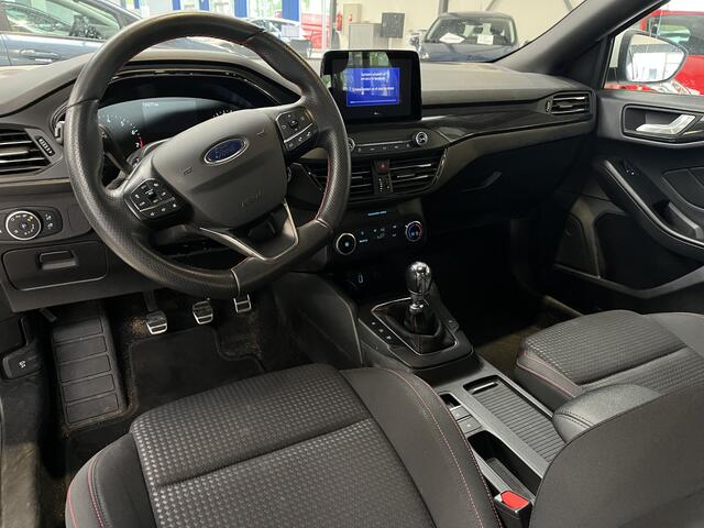 Ford FOCUS Wagon EcoBoost 125PK ST Line Business | Adapt. Cruise | LED | Park. Sens. V+A | Keyless start | Apple/Android Carplay