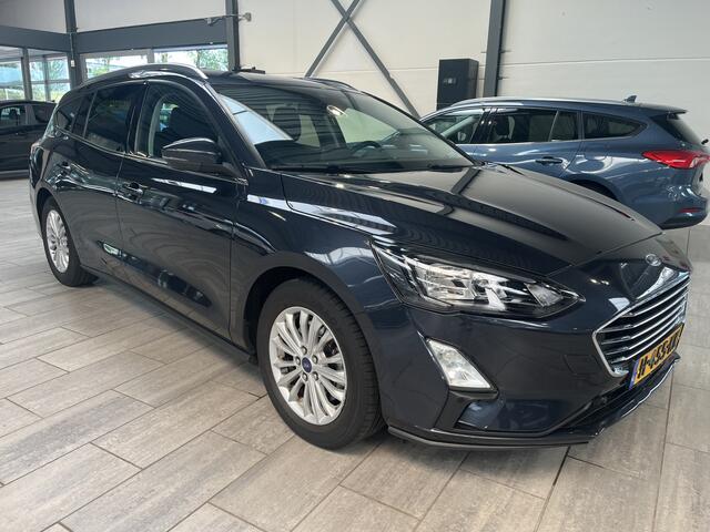 Ford FOCUS Wagon EcoBoost 125pk Titanium | Trekhaak | Keyless | 100% dealer onderhouden | Cruise | Clima |