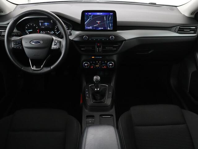 Ford FOCUS 1.0 EcoBoost Hybrid Titanium Style | Stoel & stuurverwarming | Camera | Full LED | Carplay | Climate control | Navigatie | Park Assist | Getint glas