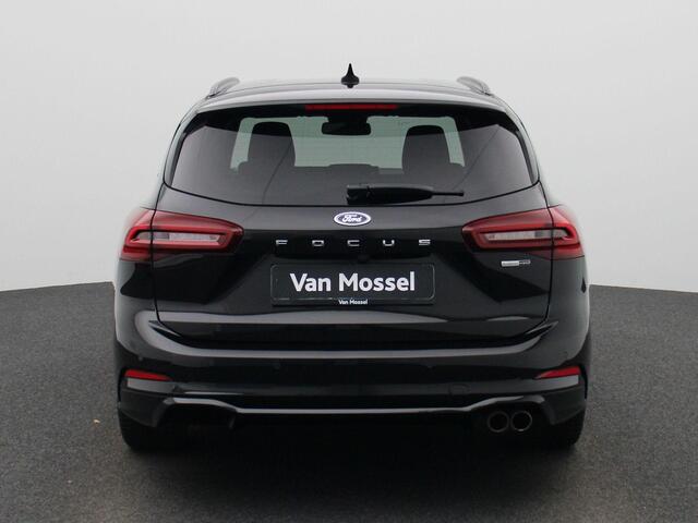 Ford FOCUS Clipper 1.0 EcoBoost ST Line Style Automaat | Navigatie | Parkeersensoren & Camera | LM Velgen |