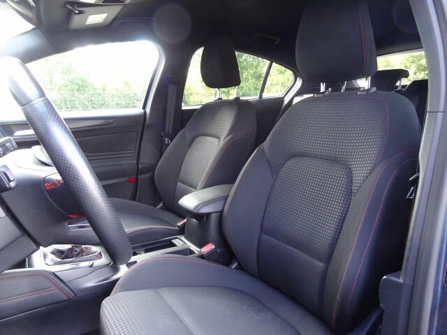 Ford FOCUS | ST Line | NAVI | CAMERA | ADAP CRUISE | 18 ICH LM | STOELV