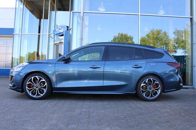 Ford FOCUS Wagon 1.0 EcoBoost Hybrid ST Line X | SCI | 125pk | Winterpack | Driver Assistance pack | 18 inch Licht metaal | Incl 2.500,- Ford Voordeel
