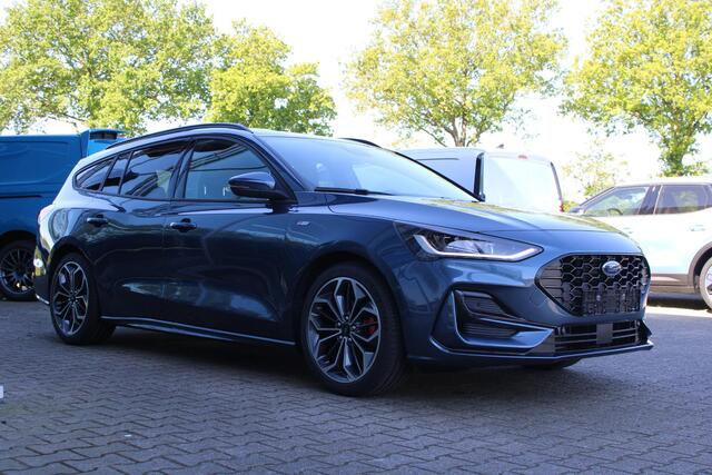 Ford FOCUS Wagon 1.0 EcoBoost Hybrid ST Line X | SCI | 125pk | Winterpack | Driver Assistance pack | 18 inch Licht metaal | Incl 2.500,- Ford Voordeel