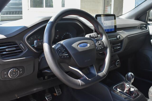 Ford FOCUS Wagon 1.0 EcoBoost Hybrid ST Line | Winter Pak | 155PK | ACC | NAVI | CAMERA