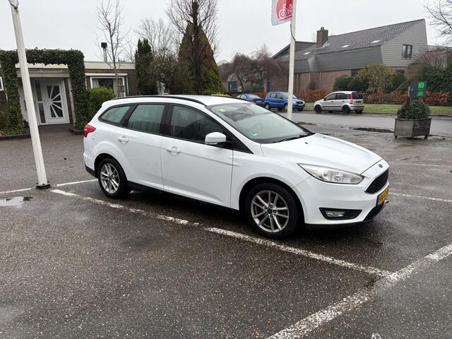 Ford FOCUS Wagon 1.5 TDCI Trend