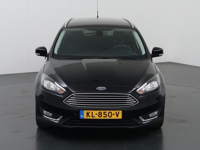 Ford FOCUS Wagon 1.0 Titanium | Navigatie | Winterpack | Climate Control | Parkeersensoren | Keyless Go |