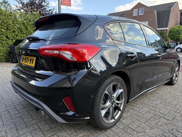 Ford FOCUS 1.5 EcoBoost ST Line 150pk Aut. Winter-pack | Camera | Navi