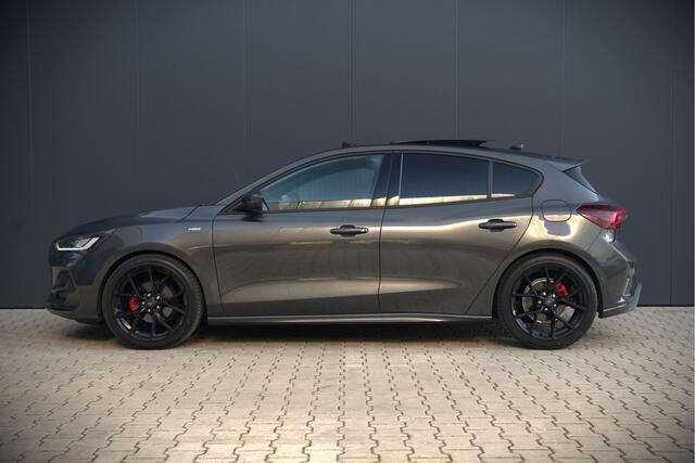 Ford FOCUS 1.0 EcoBoost Hybrid ST Line X | Bang & Olufsen | Panoramadak | Stuurverwarming | Stoelverwarming | Dodehoekdetectie | Adaptive Cruise Control | Camera | Elektrische Stoel | Keyless | LED | B&O | Leer | Automaat | BTW | Fa