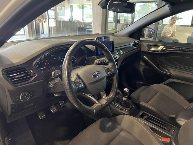 Ford FOCUS Wagon 1.0 EcoBoost ST Line Business Navigatie | Apple Carplay/Android | Cruise control |