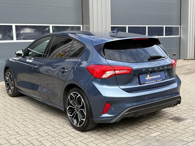 Ford FOCUS 1.5 EcoBoost ST Line X Business Automaat | Adaptieve Cruise | Leder | LED | Navi | Camera | HUD | Trekhaak | Interesse? Bel of App naar: 06 30 51 05 90