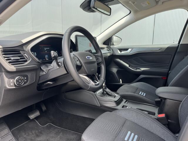 Ford FOCUS 1.0 EBH Active Trekhaak Carplay Camera PDC