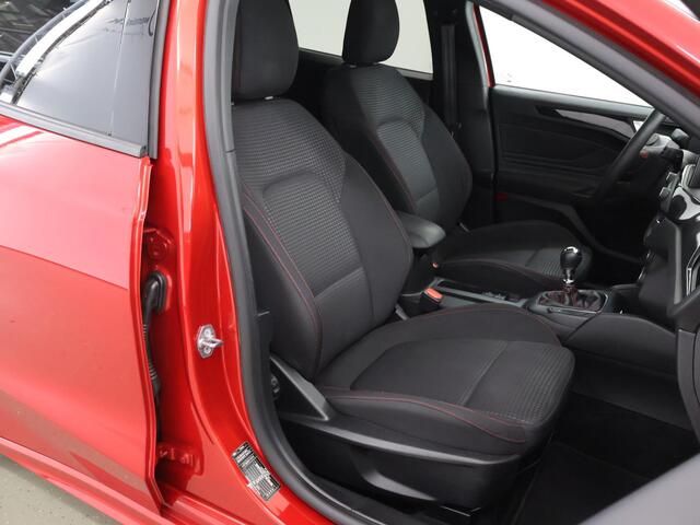 Ford FOCUS Wagon 1.0 EcoBoost Hybrid ST Line Business | Navigatie | Winterpack | Parkeercamera | Climate Control |