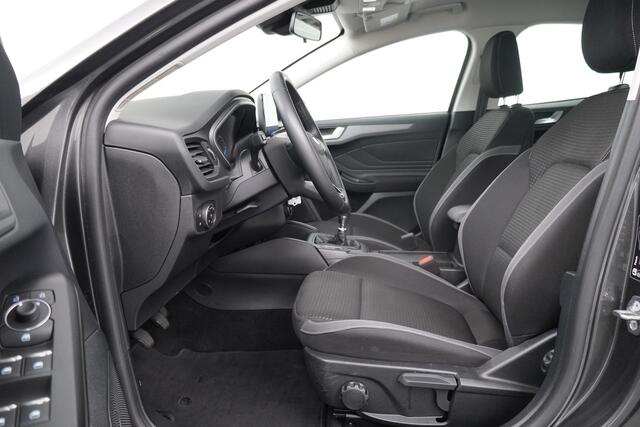 Ford FOCUS BWJ 2022 1.0 100 PK EcoBoost Connected AIRCO / CRUISE / NAVI / BLUETOOTH / PDC / SPORTSTOELEN / MULTIFUNCT. STUUR