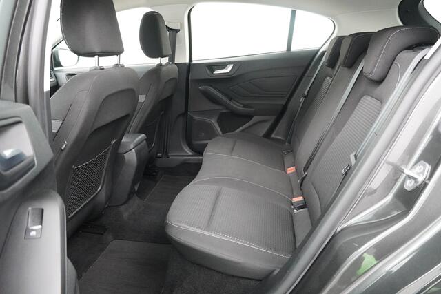 Ford FOCUS BWJ 2022 1.0 100 PK EcoBoost Connected AIRCO / CRUISE / NAVI / BLUETOOTH / PDC / SPORTSTOELEN / MULTIFUNCT. STUUR