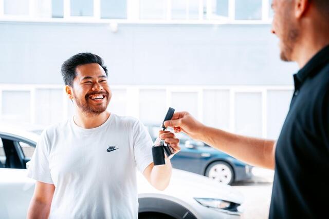 Ford FOCUS 1.0 ECOBOOST ST LINE BUSINESS I WINTERPAKKET I CAMERA I CARPLAY I V/D EERSTE EIGENAAR I CRUISE CONTROL