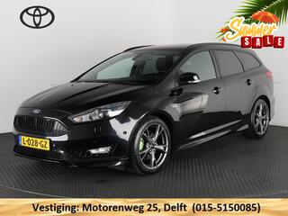 ford-focus-wagon-1.5-titanium-autom