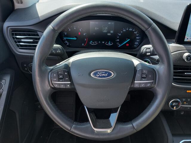 Ford FOCUS Wagon 1.0 EcoBoost 125pk Titanium Business | Navi | Apple Carplay+Android Auto | Clima | Adap.Cruise | Led Koplampen | Keyless Entry | Pdc V+A | Rijstrook+Licht+Regensensor | Privacy Glass | 17''lm
