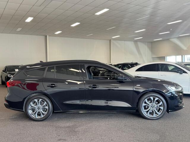 Ford FOCUS Wagon 1.0 EcoBoost Hybrid ST-LINE NAVIGATIE/CAMERA, ECC AIRCO