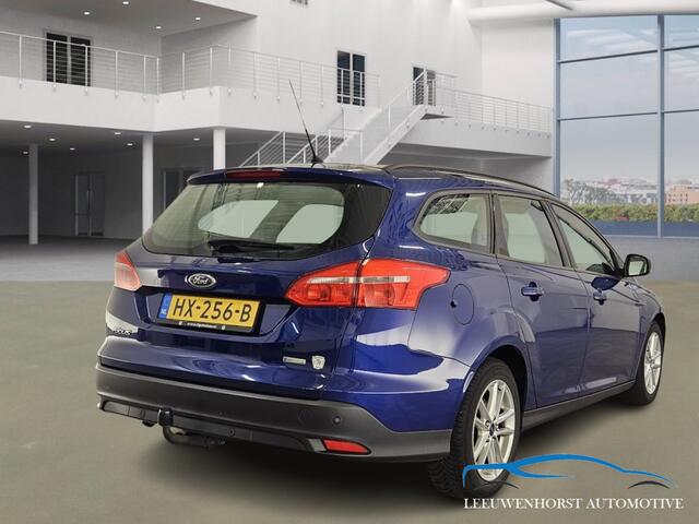 Ford FOCUS Wagon 1.0 Trend Edition, navi, PDC, Bluetooth, cruise, verw. voorruit, trekh.,1e eig, NL-dealerauto